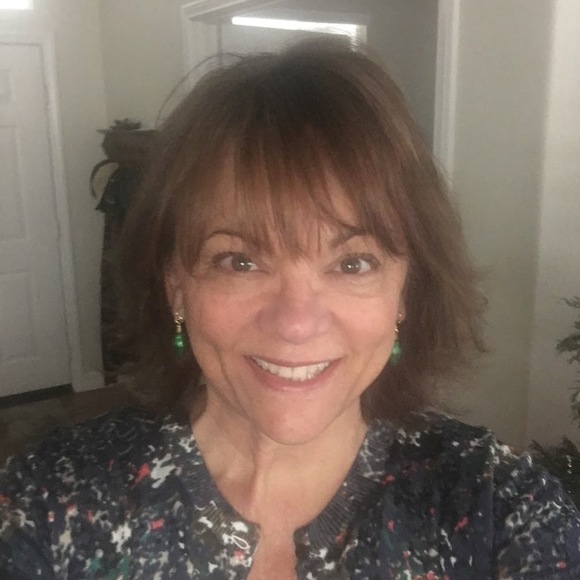 Meet your Posher, Stacey - Picture 1 of 1